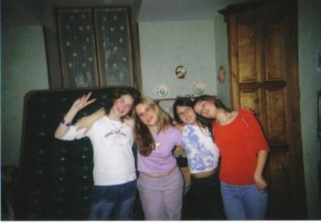 moi , lorène: jenifer, et justine